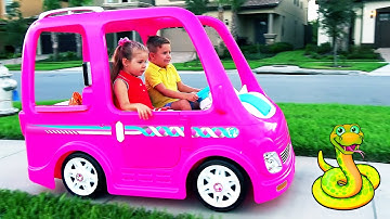 ダイアナとバービーのおもちゃの車 - キャンプカーで大冒険 Barbie car adventure Diana & Roma